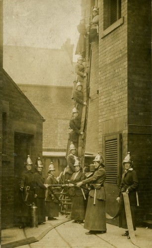 Jarrow Ladies Fire Brigade, 1916